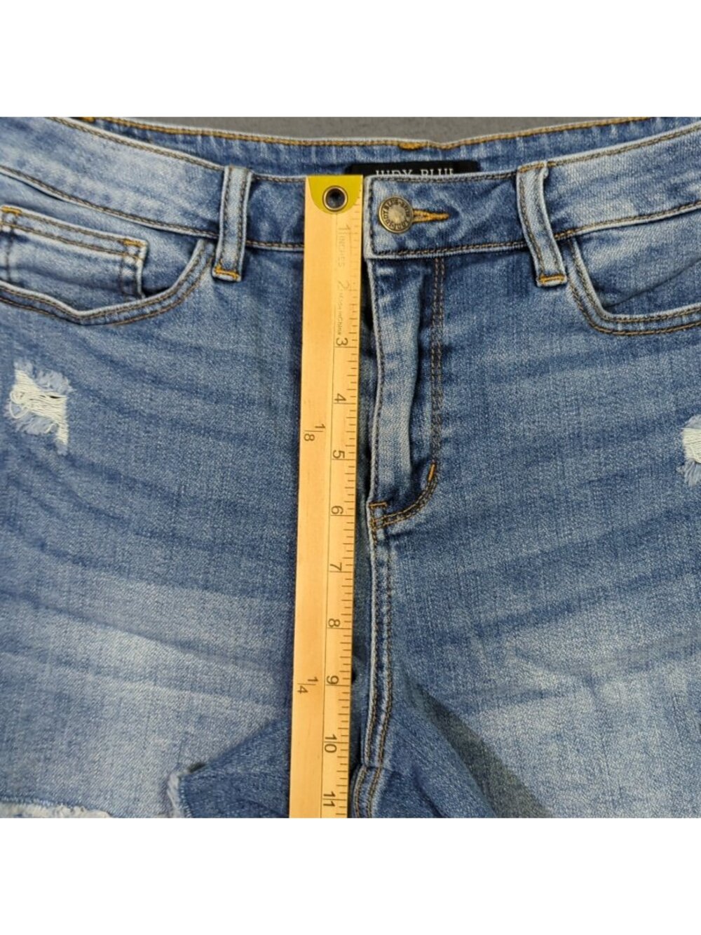 Judy Blue Jean Shorts Women's L Blue Distressed High Rise Denim - Picture 4 of 9